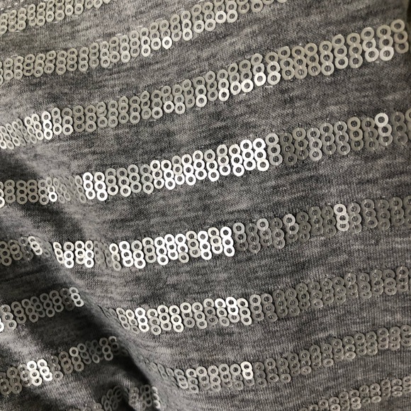 Sequin stripe 3/4 sleeve tee - Picture 5 of 5